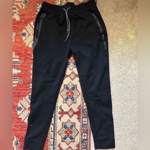 Black fit sweatpants/joggers, Men’s